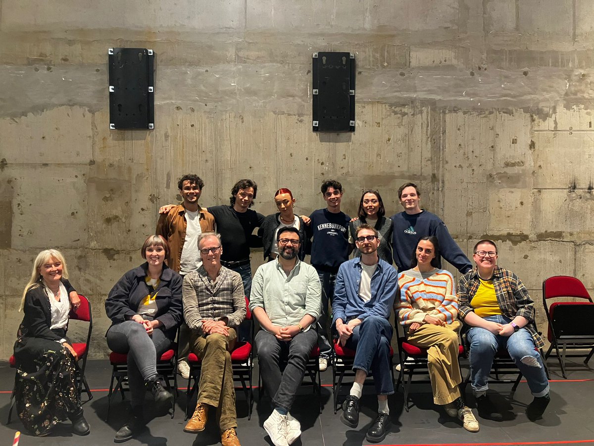 And we're in the room ✅

A very exciting day welcoming the #DorianTheMusical team and kicking off rehearsals down the road at Southwark Playhouse Elephant!