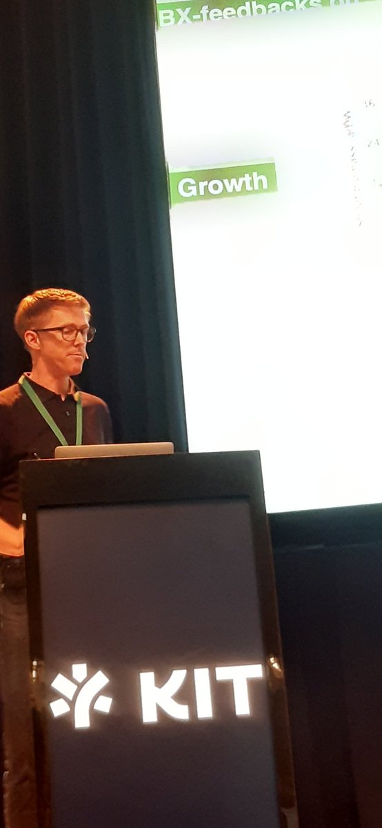 Fascinating talk by Klaus Schlaeppi at #PMS2024 on (soil feedback) effects of maize benzoaxizinoids