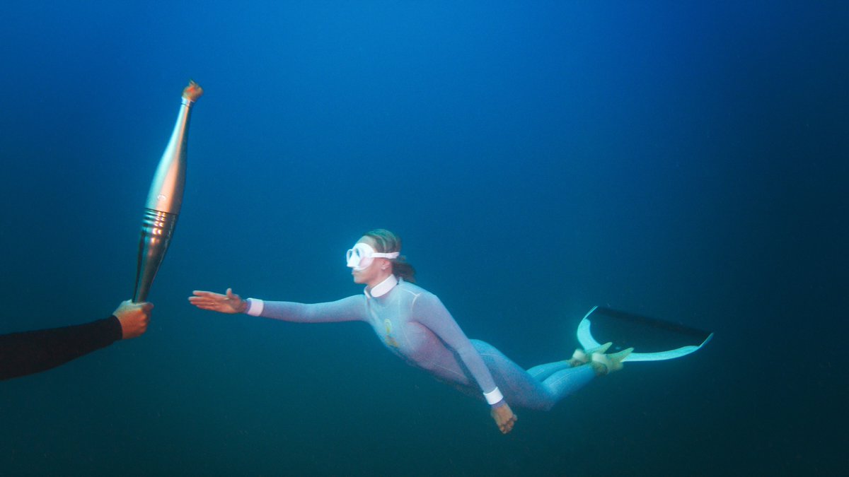 #RelaisDeLaFlamme 
🔥Jour J à <a href="/Villefranche06/">Villefranche-sur-Mer</a> 
Transmission en #apnée.

Suivez ce lien urls.fr/bAk2u- pour avoir toutes les informations pratiques 
#àlintérieurDesJeux #equipedesfrançais
<a href="/Interieur_Gouv/">Ministère de l'Intérieur</a> 

Crédit photo : Paris 2024 / Samuel Jeglot / Poisson Lune