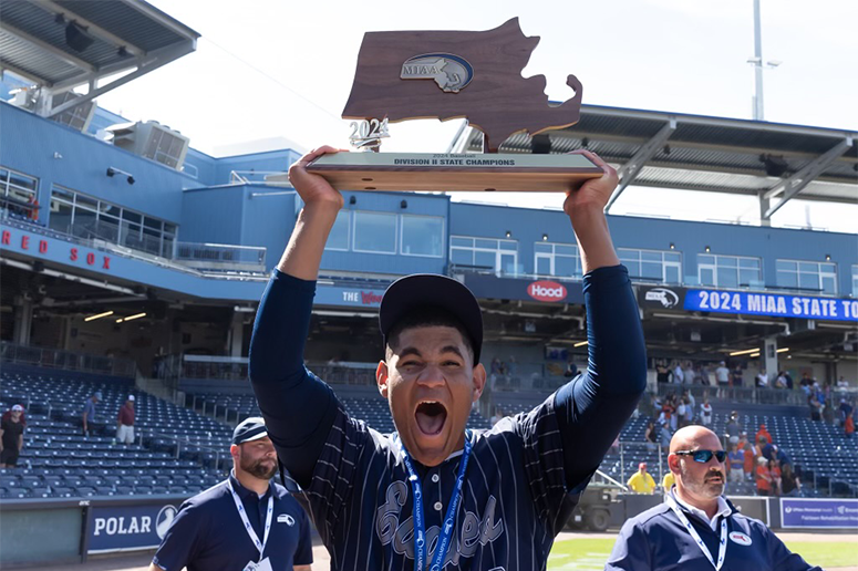 MIAA PLAYER OF THE YEAR! 

▶️ The selection among 10 finalists

baseballjournal.com/miaa-player-of…