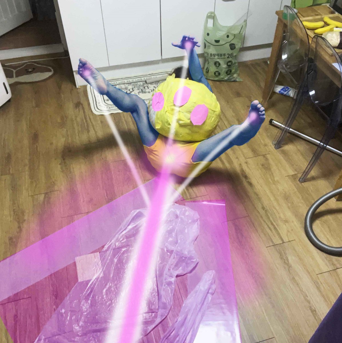 Rena_Angel1111's tweet photo. League of legends - Lifeform Disintegration Ray ( Vel'Koz ultimate cosplay )   

 I try Lifeform Disintegration Ray cosplay.   

 #League_of_legends #cosplay #롤 #コスプレ #LoL #riotgames #벨코즈 #VelKoz https://t.co/lV1Gtoss0q