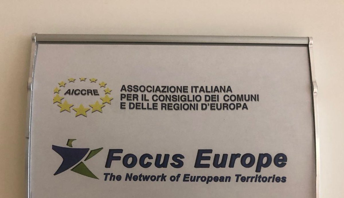 @AICCREnazionale (@aiccre_naz) on Twitter photo 𝘂𝗳𝗳𝗶𝗰𝗶 𝗔𝗜𝗖𝗖𝗥𝗘 𝗮 𝗕𝗿𝘂𝘅𝗲𝗹𝗹𝗲𝘀!
Grazie alla collaborazione con <a href="/focuseurope/">Focus Europe ETS - La Rete dei Territori Europei</a>, l’AICCRE aprirà un ufficio nei pressi del Parlamento Europeo per seguire più da vicino le attività istituzionali. 𝘂𝗳𝗳𝗶𝗰𝗶 𝗔𝗜𝗖𝗖𝗥𝗘 𝗮 𝗕𝗿𝘂𝘅𝗲𝗹𝗹𝗲𝘀!
Grazie alla collaborazione con <a href="/focuseurope/">Focus Europe ETS - La Rete dei Territori Europei</a>, l’AICCRE aprirà un ufficio nei pressi del Parlamento Europeo per seguire più da vicino le attività istituzionali.