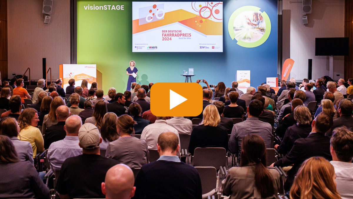 📣🏆 Ihr habt die #Preisverleihung des Deutschen Fahrradpreises verpasst? Schaut euch die Highlights der Preisverleihung jetzt online an:

➡️ youtube.com/watch?v=m8B7OW…

#fahrradpreis #DeutscherFahrradpreis #DFP #Radverkehr #fahrrad