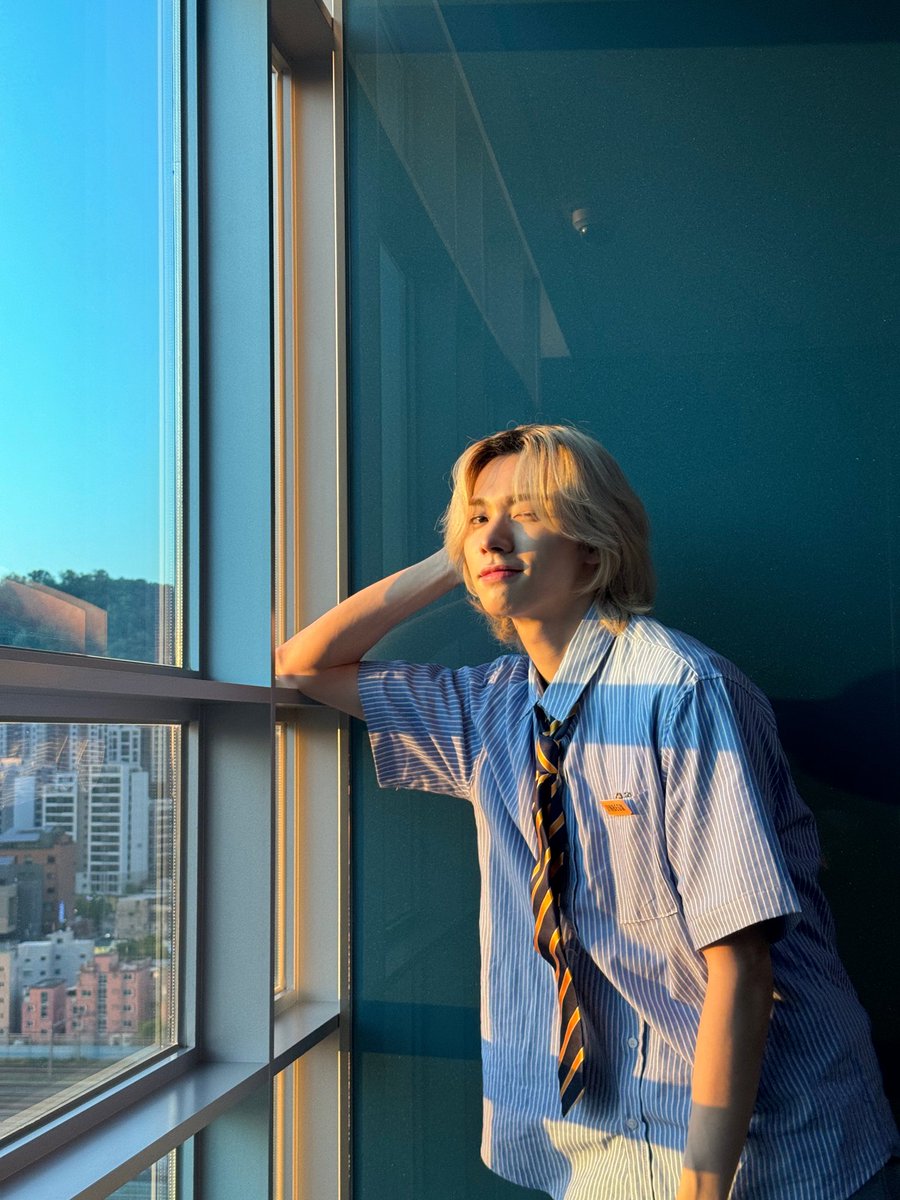 whibglobal's tweet photo. (+)
but I think we grew so much during the three days of preparation, and we were very happy because we gained energy and emotion at every moment during this activity thanks to our AnD. 

(+)
#WHIB #휘브 #JINBEOM #진범 https://t.co/9fvOkJ8Fpd