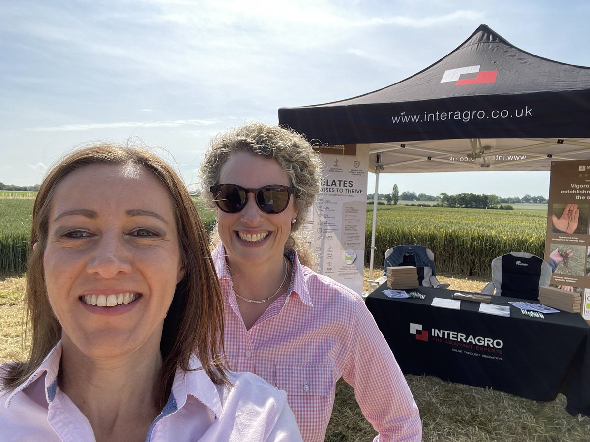 Delighted to be <a href="/LGSeedsUK/">LGSeedsUK</a> Woolpit open day today promoting our #biostimulant #seedtreatment NEWTON 

Even the sun has put in an appearance 😀