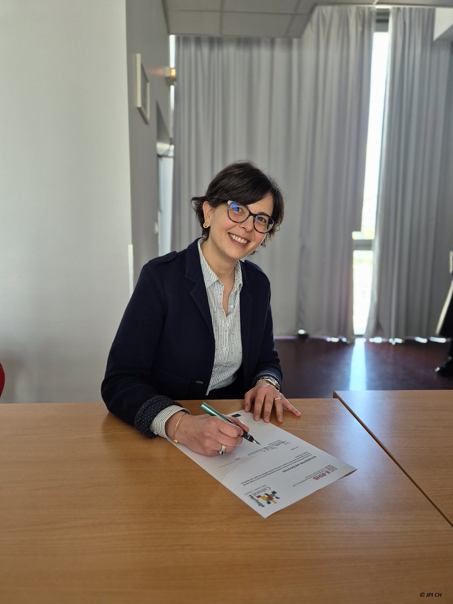 Fostering #culturalheritage research in Europe with the Memorandum of Understanding signed between 
the Joint Programming Initiative on Cultural Heritage and Global Change (JPI CH) and E-RIHS.
bit.ly/4c4uDgF