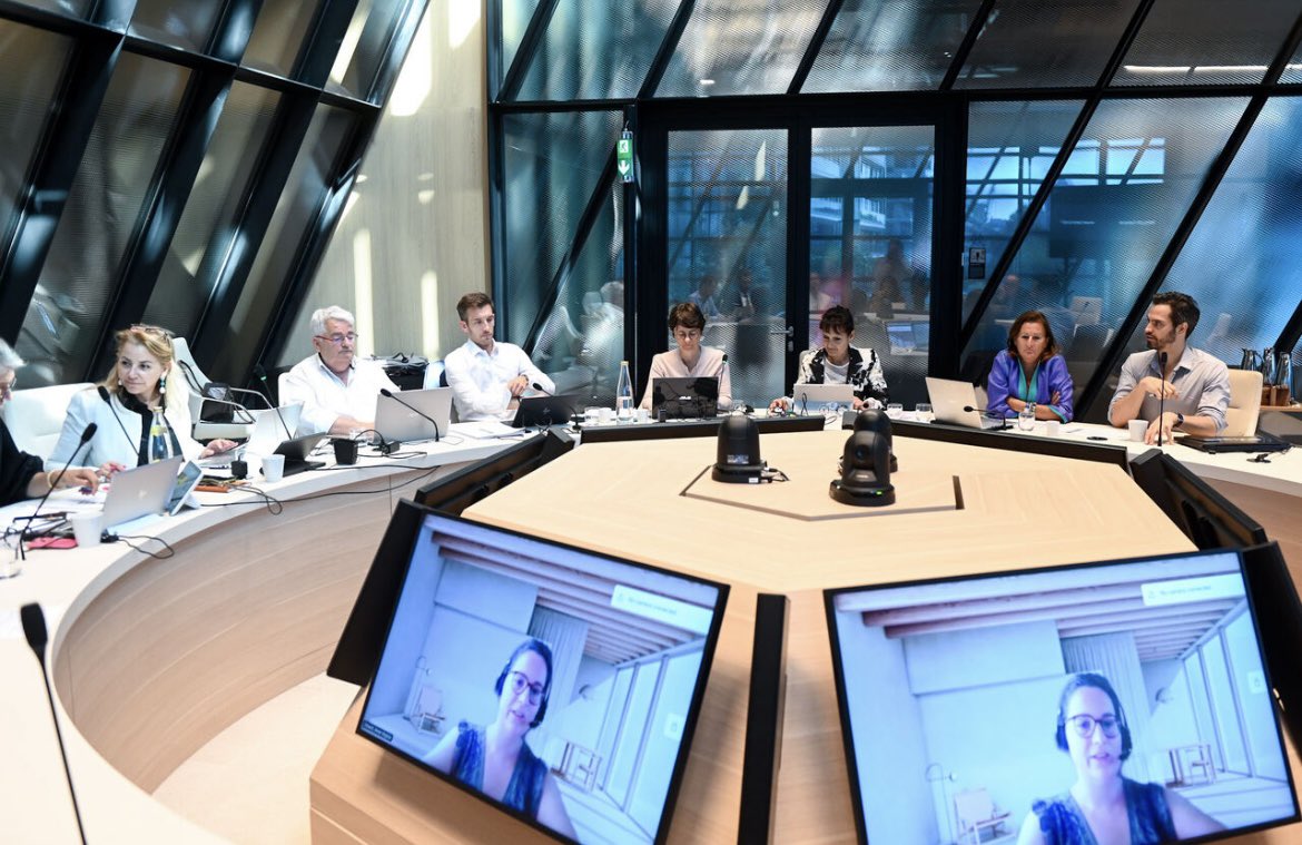 Découvrez les 34 candidatures shortlistées aux Trophées Défis RSE 2024 ! 🏆

👉🏻 newsrse.fr/wp-content/upl…

Bravo aux shortlistées et rendez-vous le 1er juillet devant le Jury ! 🤗 

Merci à nos partenaires et membres du jury ! ✨