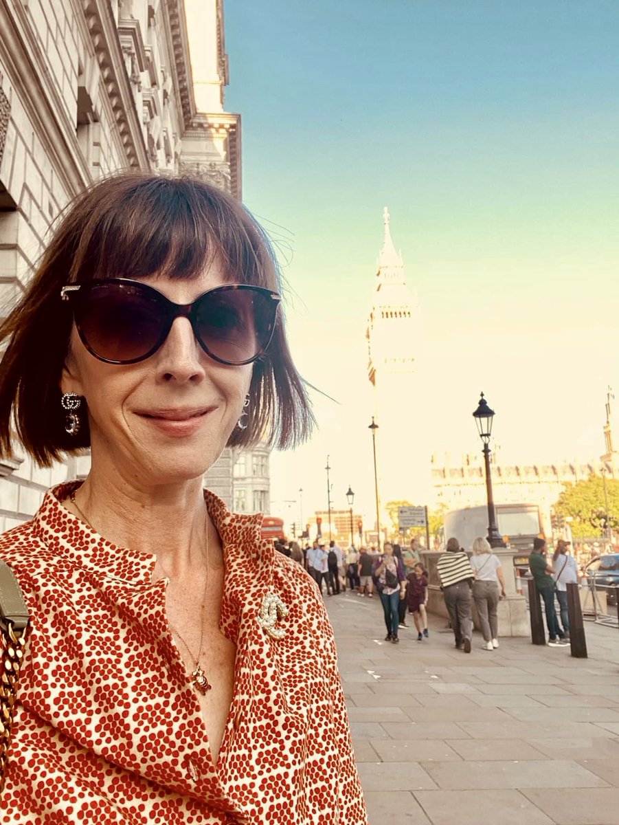 MissJoEdwards's tweet image. A year ago I gave evidence to @CommonsJustice re mandatory mediation (the wrong focus in family cases)/advocating funding for early legal advice; now a #GeneralElection imminent. @ResFamilyLaw has done policy campaigning for families for 40+ years &amp;amp; will persevere👏🏻 #abetterway