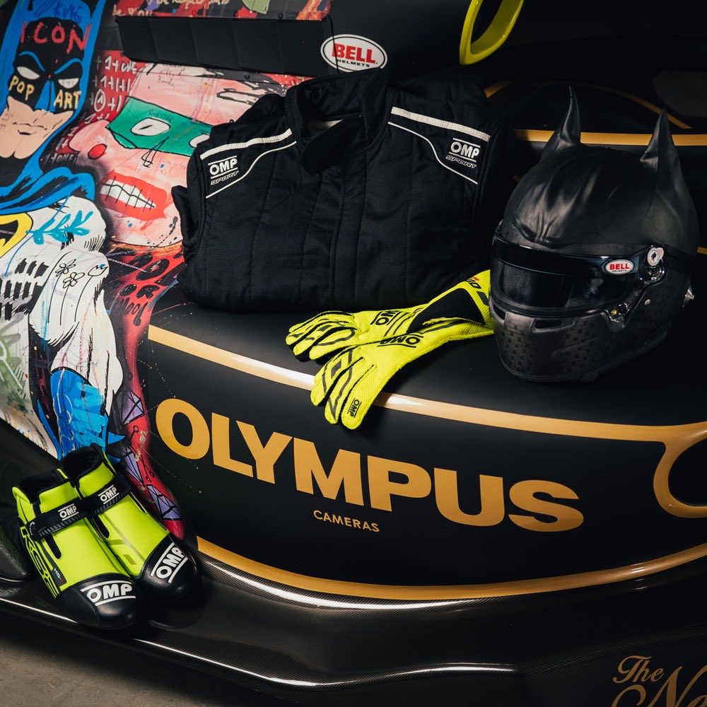 BarryJGough's tweet photo. Fastmobile Show Car - A One-Of-A-Kind Art Piece finishing on our auction today. https://t.co/tHVlaeqKRu https://t.co/FOYXeMpya5