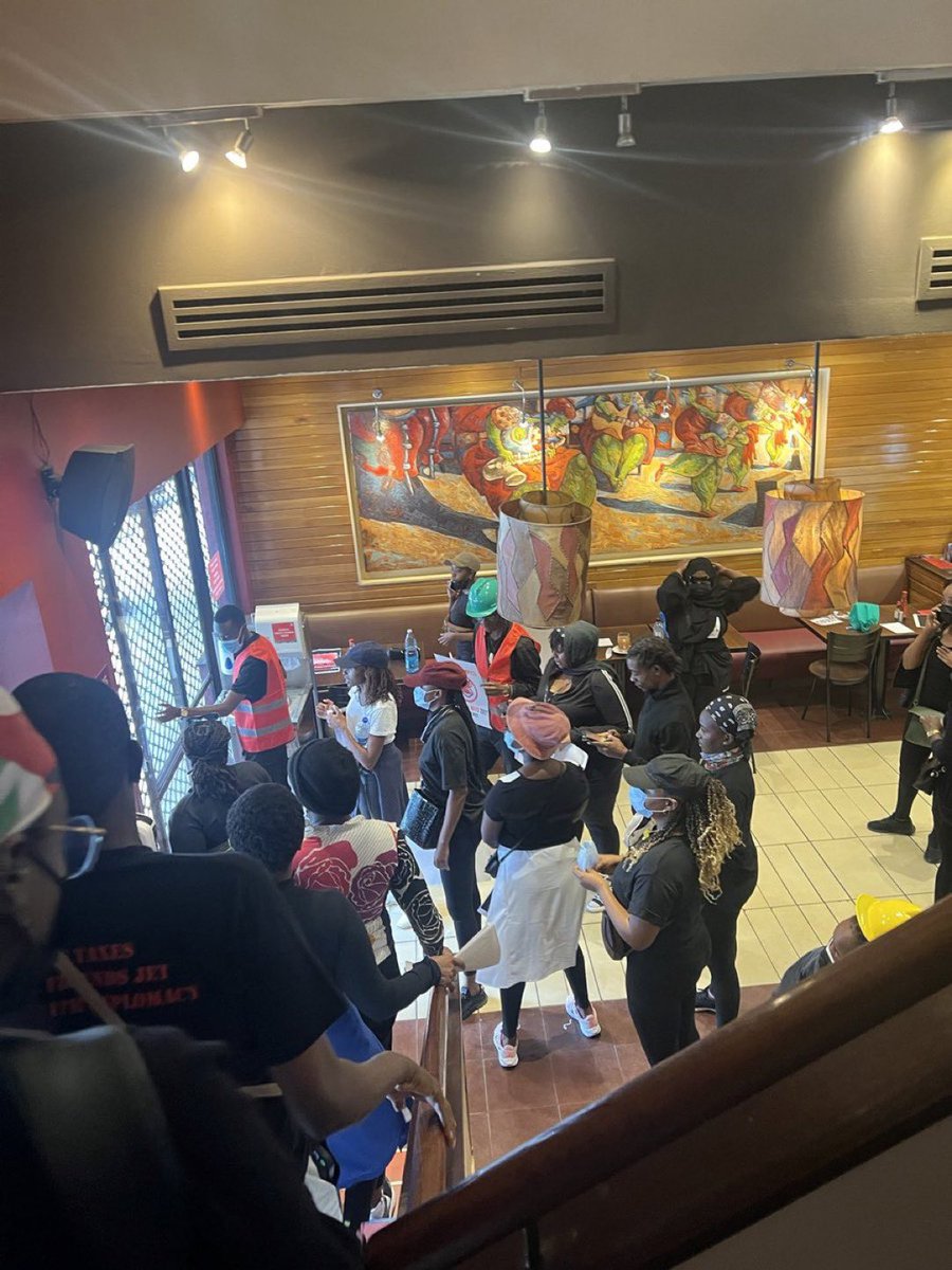 Shad_khalif's tweet image. THANK YOU JAVA
#javahouse
#RejectFinanceBill2024
#OccupyParliament
#KataaFinanceBill2024
#TokeaTuesday
#TechbrosUnited
#CitizenPower
#RevolutionKe