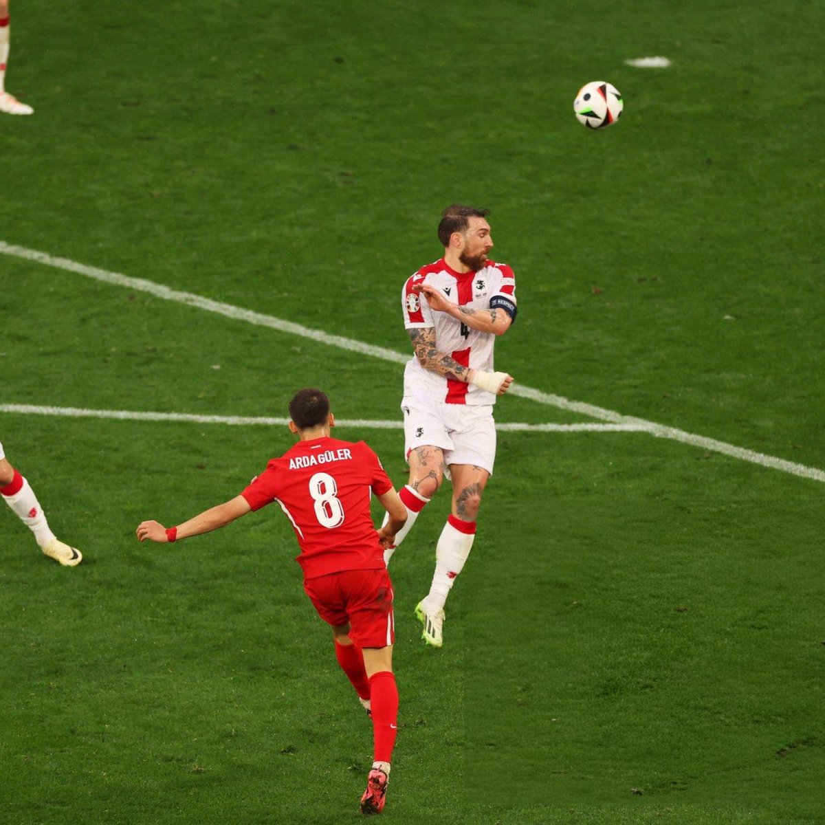 WHAT. A. STRIKE! 🤯