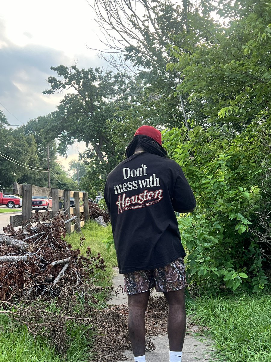 It’s been a min but i back now 🤘🏾