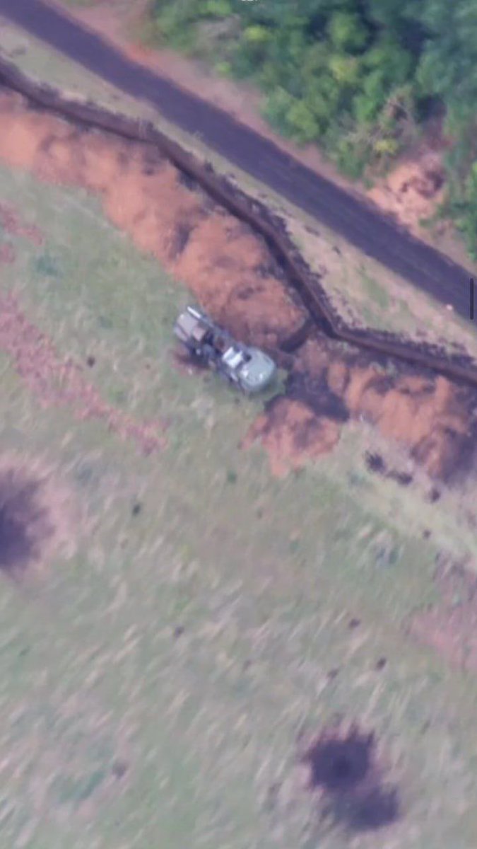 The Ukrainian Review tweet media