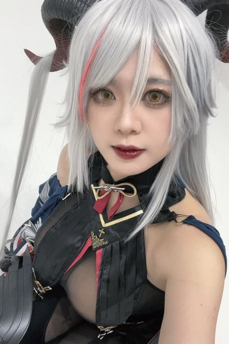Twitterのコスプレ画像3