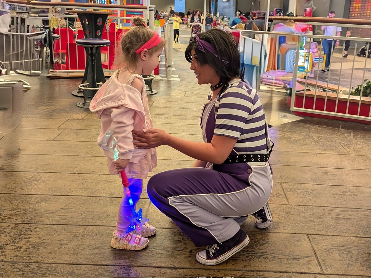 Agent_Jack_'s tweet photo. I think my daughter has a new favourite skyline gang member @Butlins https://t.co/79ynmNNEWT