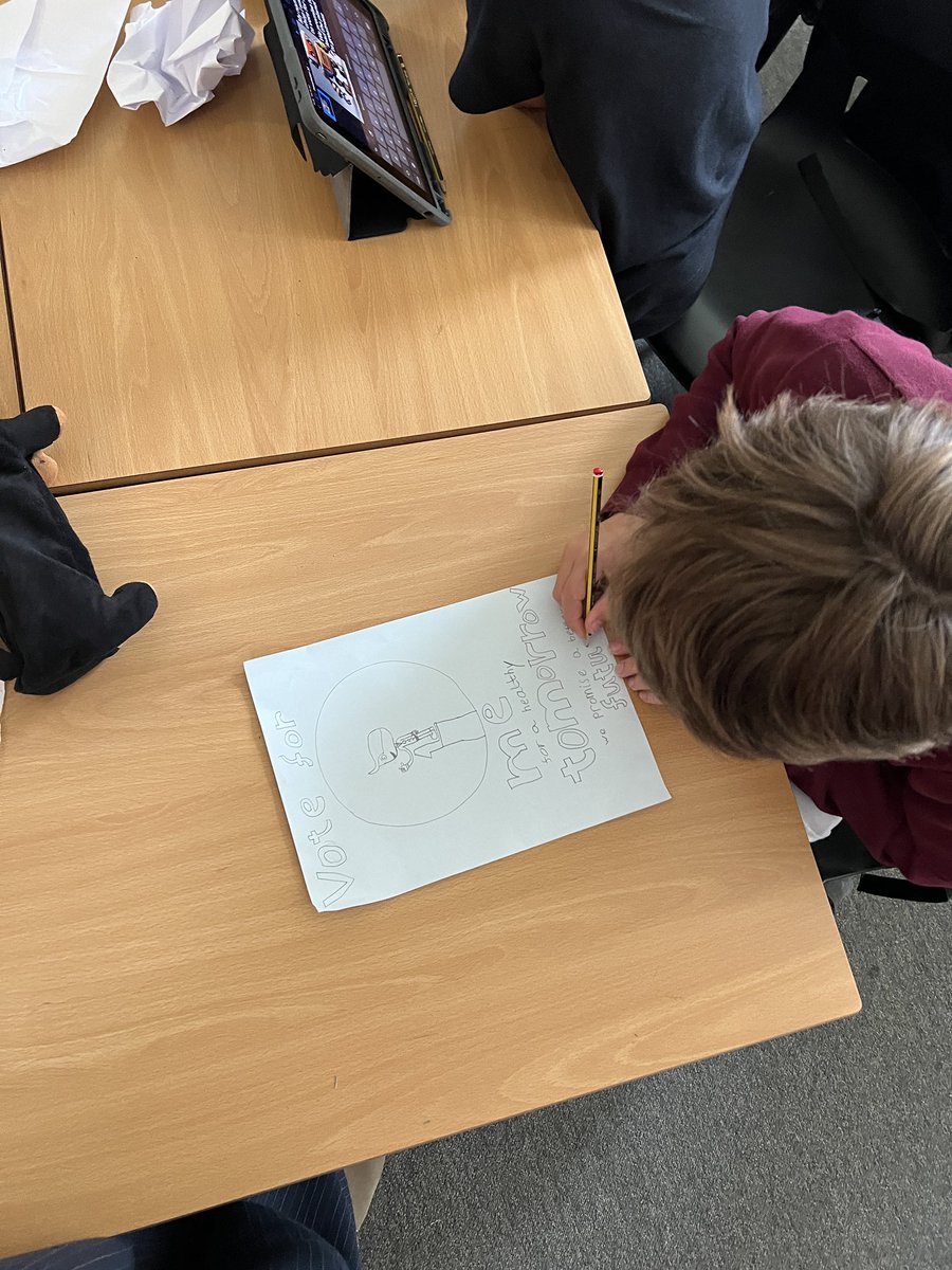 P6W and Miss Shaw tweet media