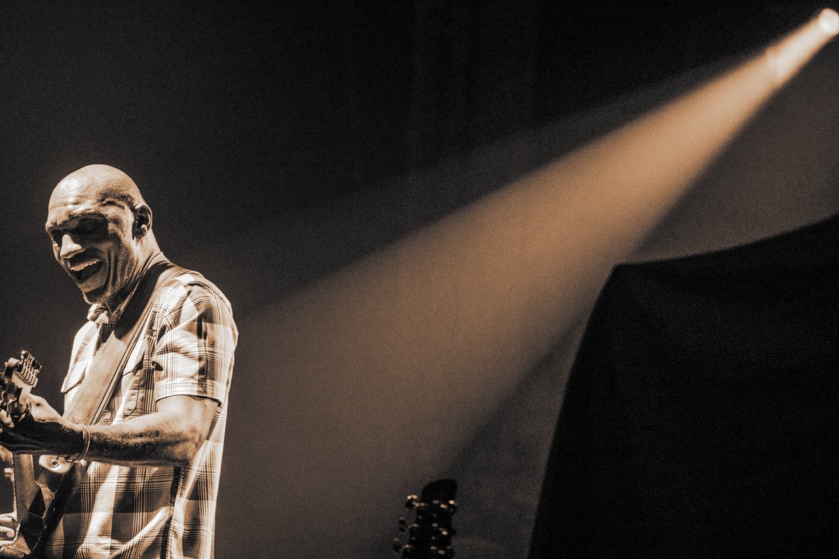 Cedric Burnside tweet media