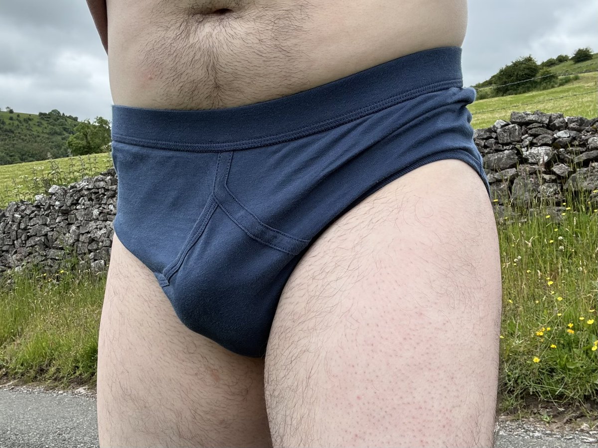 briefguy78's tweet photo. I’ve got lots of new pants I’m excited to show you all! This was today in the countryside 🩲 #mensbriefs #briefs https://t.co/9bhZmsGgLr