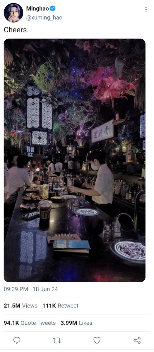 37
こんにちは!戻ってきました!忙しくなってしまいましたが、ゆっくり更新していきたいと思います!
ツイッターのアカウントを変更するのを忘れましたが、まあ—