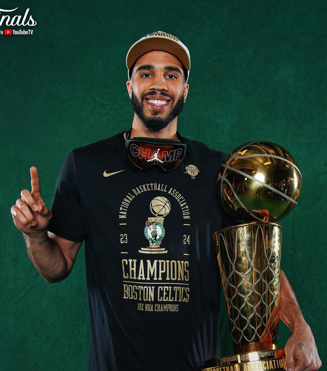 BucksShowYo🦌 tweet media