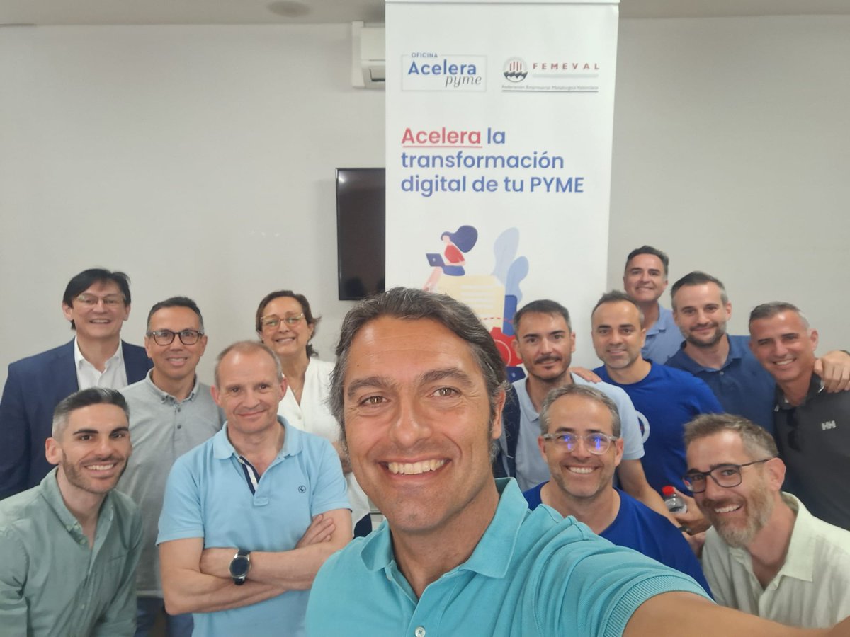 ✅ Nuestro Agente de Innovación @hectorcalvete y nuestro consultor David Roldán Martínez han impartido hoy una taller enfocado al gestión de las #Pymes, impulsado por @oapfemeval en la sede de Federación Empresarial de La Safor
#Formación #IA #AI #InteligenciaArtificial