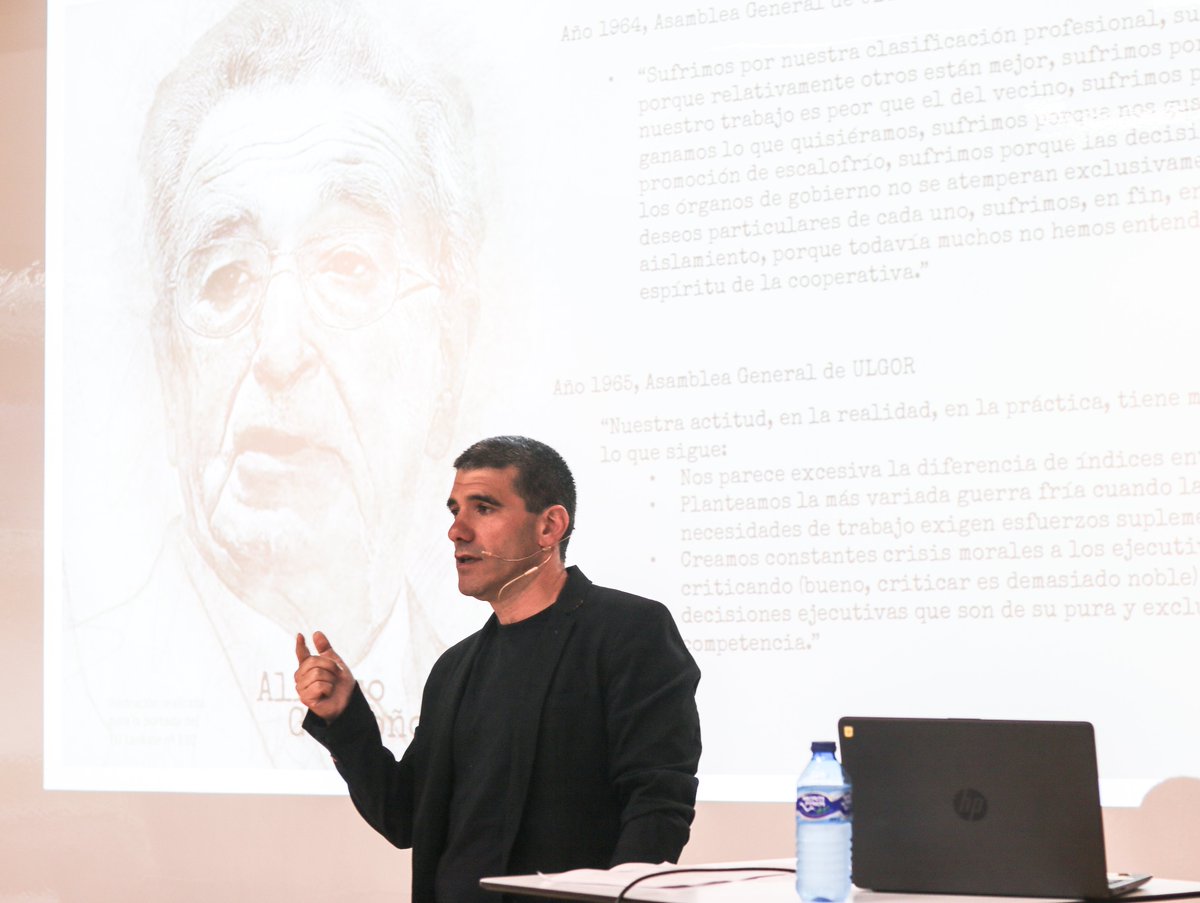 Huhezi (MU) tweet media