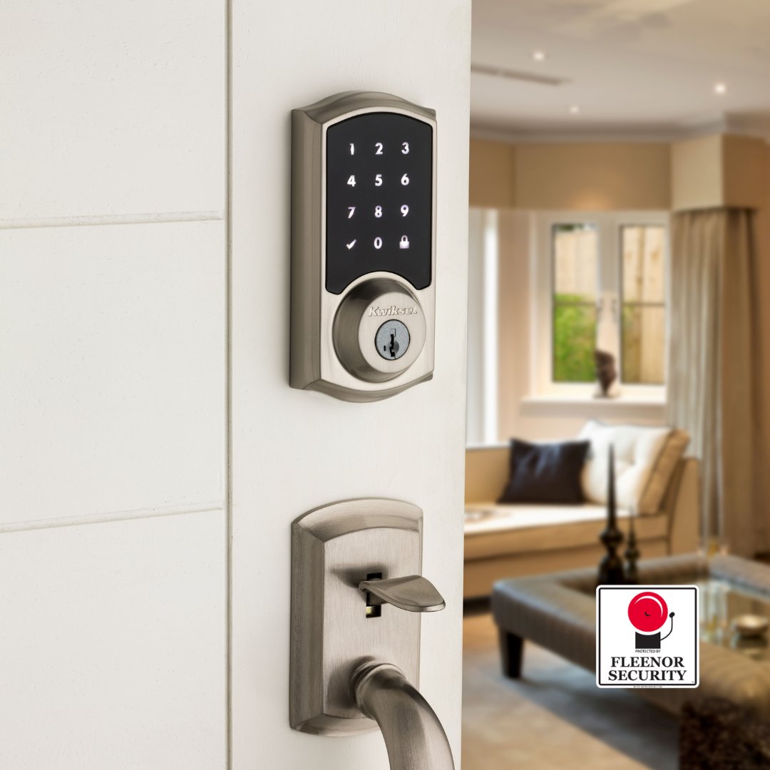 FleenorSecurity's tweet image. Say goodbye to traditional keys and hello to convenience and control. 

#SmartLocks #FleenorSecurity #KeylessEntry