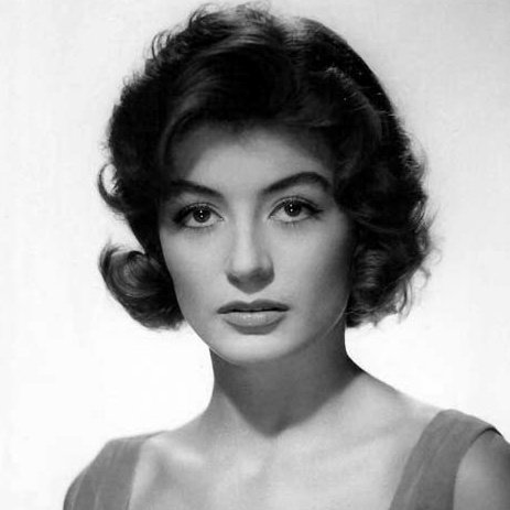 Amor_De_Cine's tweet image. D.E.P. #AnoukAimée