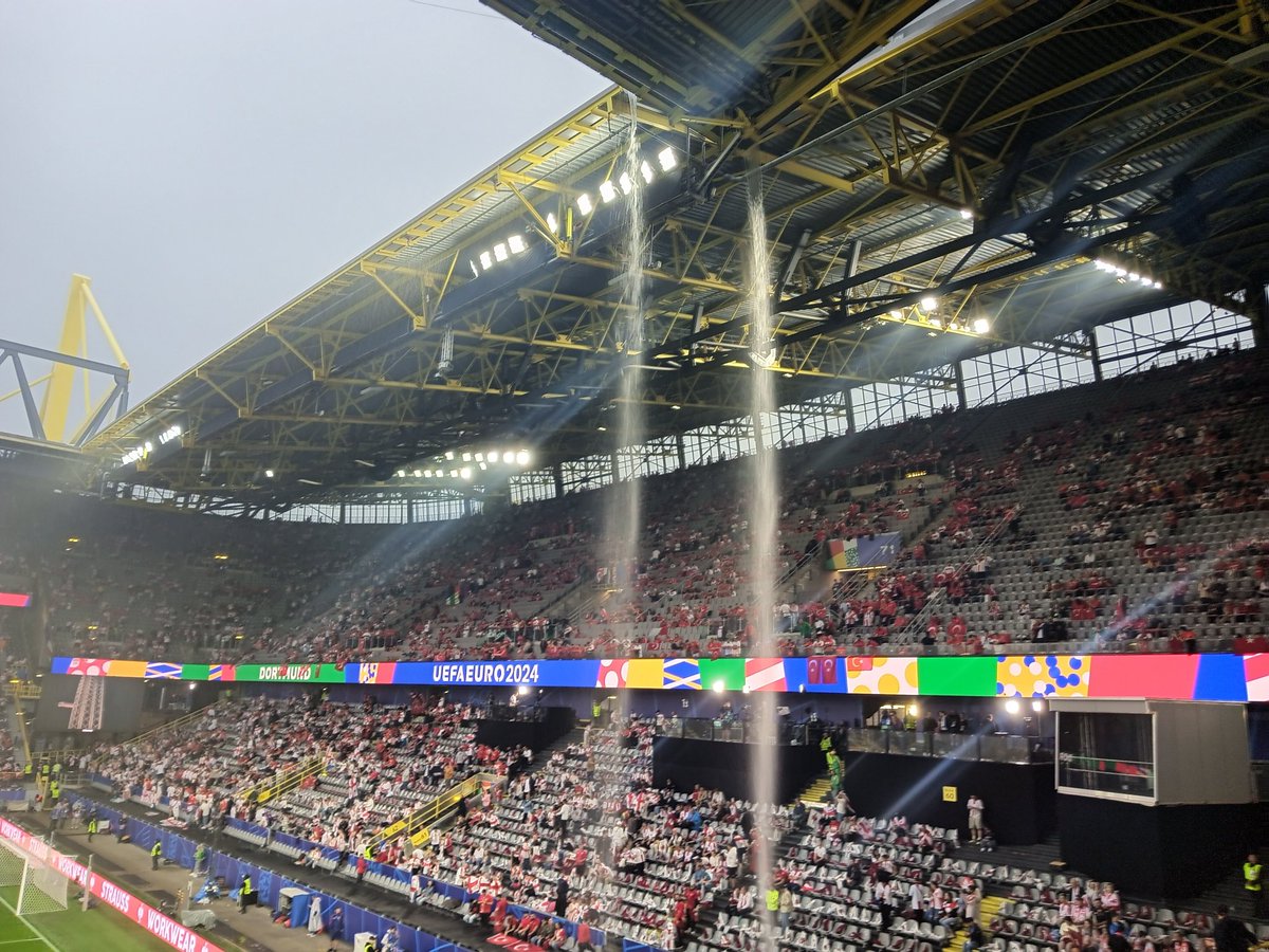 Mit 32 m die vierthöchsten Wasserfälle in Deutschland: Die Westfalenfälle.

#EURo2024 #turgeo #Regen