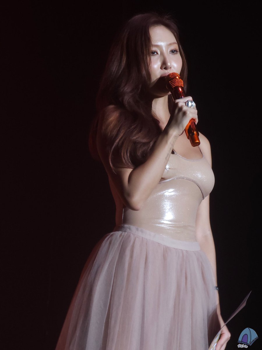 🎈生日偷渡個安安
2024/6/16
#HWASA_the_1st_FANCON_TOUR_Twits_in_Taipei