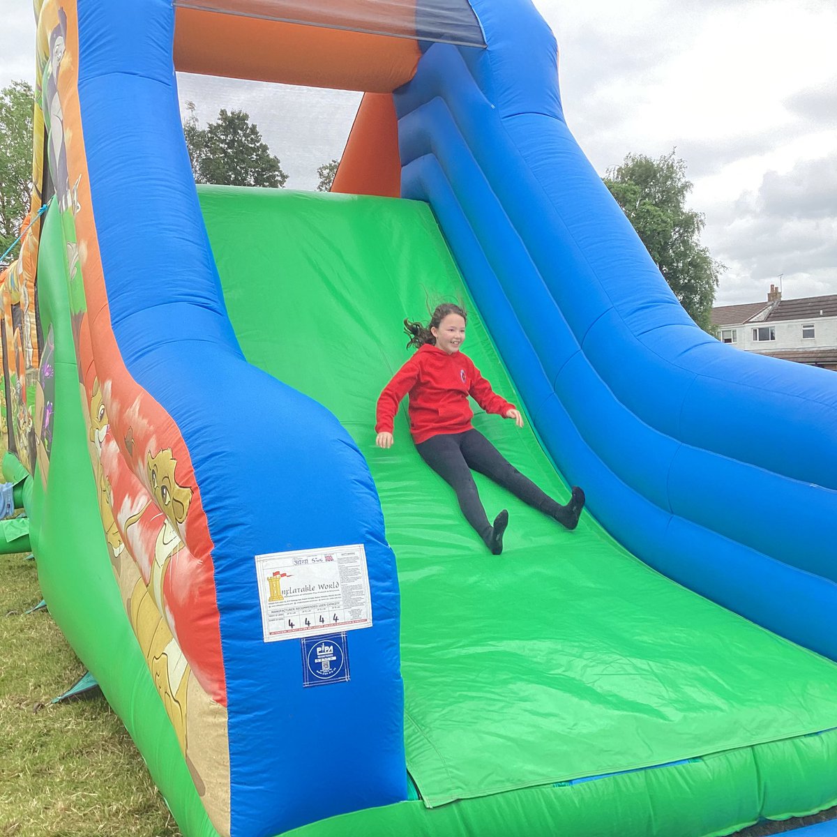 Mrs Chambers tweet media