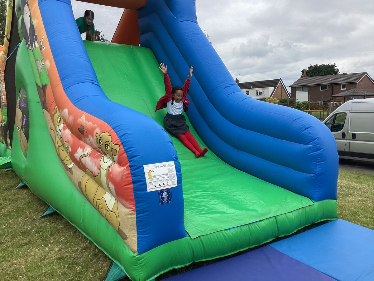 Mrs Chambers tweet media