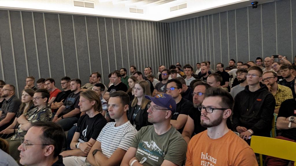 Amazing talk about <a href="/langchain4j/">LangChain4j</a> #java #ai by <a href="/LizeRaes/">Lize Raes</a> at <a href="/VilniusJUG/">Vilnius JUG</a> with a crowded #fullroom