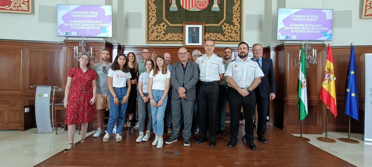 III PREMIO video corto <a href="/SubdeGobJaen/">Subdelegación del Gobierno en Jaén</a> "Que las redes sociales no te atrapen en violencia de género".
youtu.be/wWhbkrMcBjc?fe…
<a href="/CEPJAEN1/">CEP JAEN</a>