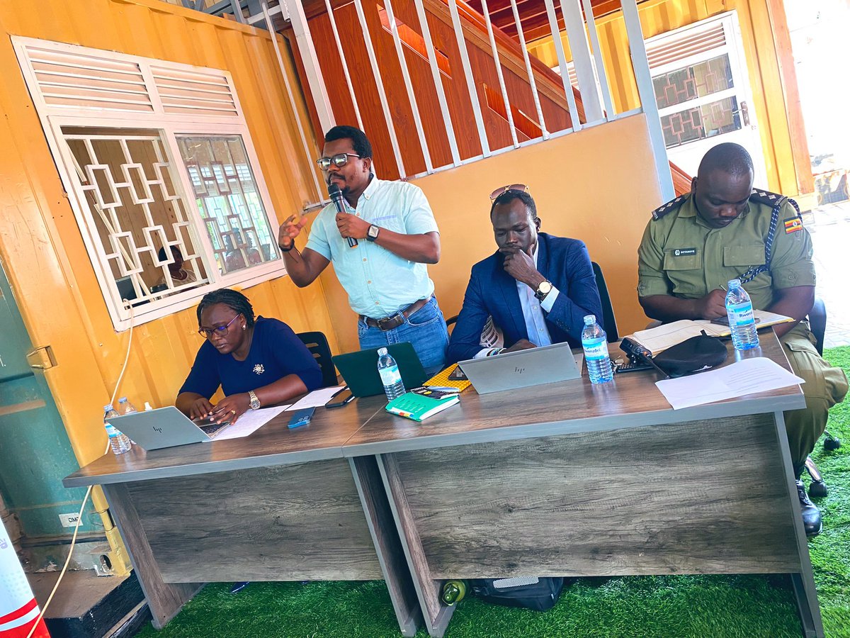 Refugee-Led Organization Network(RELON) (@relonuganda) on Twitter photo Solidarity with Refugees🤝🫶
We have today held a special panel discussion at <a href="/YARIDUganda/">YARID Uganda</a> as part of the activities to commemorate World Refugee Day 2024.
Celebrating the resilience of refugees in Uganda and beyond.
#WithRefugees
#WRD2024
Read: linkedin.com/pulse/refugees… Solidarity with Refugees🤝🫶
We have today held a special panel discussion at <a href="/YARIDUganda/">YARID Uganda</a> as part of the activities to commemorate World Refugee Day 2024.
Celebrating the resilience of refugees in Uganda and beyond.
#WithRefugees
#WRD2024
Read: linkedin.com/pulse/refugees…