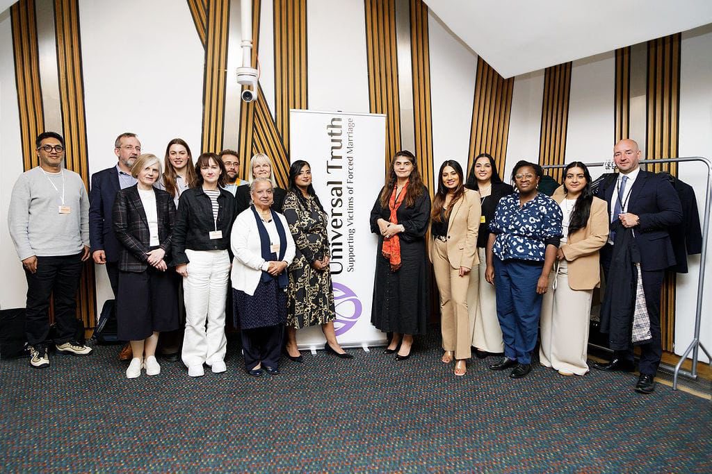deenatissera's tweet image. Last week I attended a pivotal Roundtable at the Scottish Parliament hosted by Nyla Khan. Her bravery in addressing forced marriage and honour-based violence and creating a platform to inform legislation is inspiring. Congrats, Nyla! #EndForcedMarriage #Leadership #WomensRights