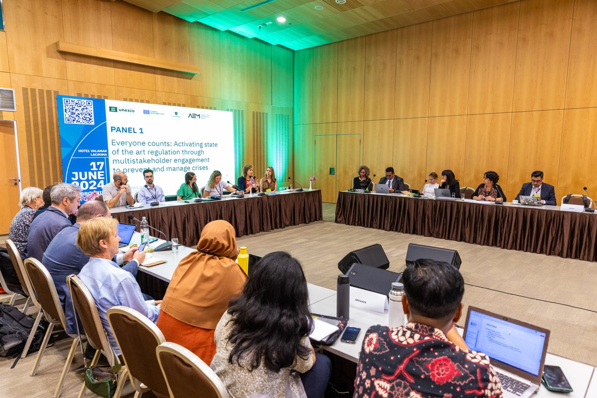 At <a href="/UNESCO/">UNESCO 🏛️ #Education #Sciences #Culture 🇺🇳</a> Platform Governance Conference we focused on:
👉Readjusting platform governance to better ensure #SafetyofJournalists;
👉Properly addressing online violence targeting women journalists;
👉Online platforms as amplifiers for violence &amp; their effect on public debate.