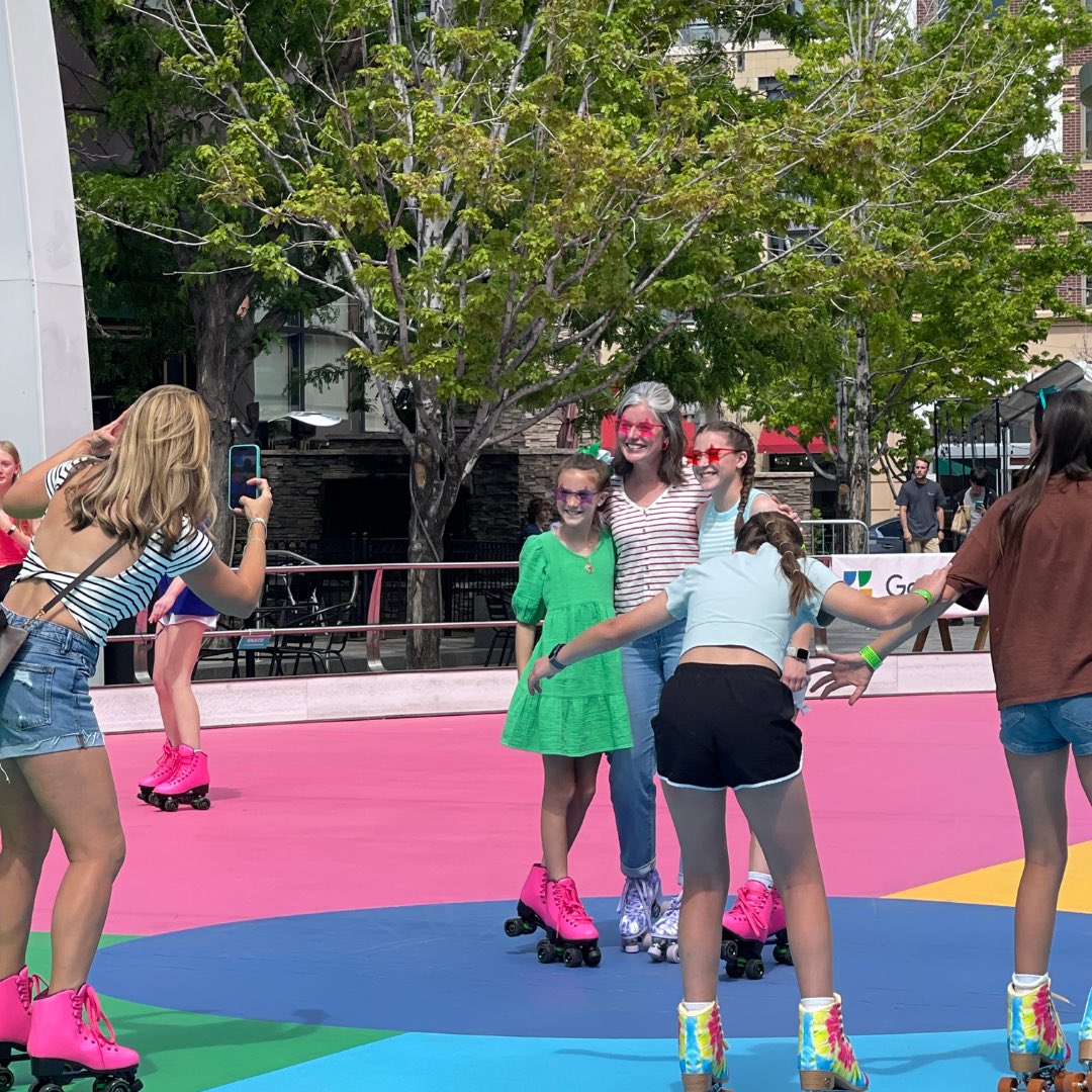 🎉Belmar's Summer Spins outdoor roller rink is back in action on Friday, June 21 (3:00 PM - 10:00 PM) Saturday, June 22 (3:00 PM - 10:00 PM) and Sunday, June 23 (3:00 PM - 9:00 PM)! Lace up and groove to your favorite tunes under the sun. See you on the rink! ☀️⛸️ #SummerSwing