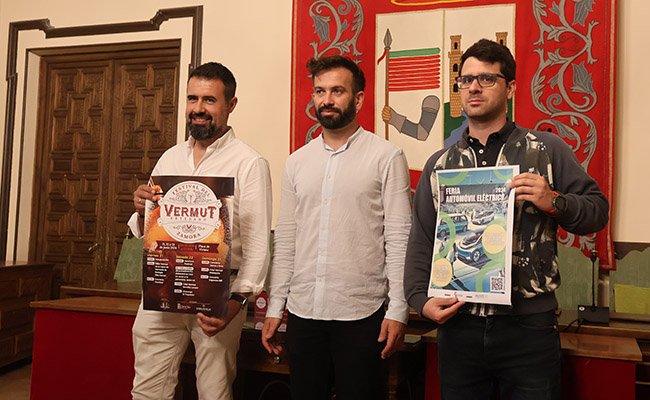 enriqueonis's tweet photo. Dos nuevas ferias para San Pedro: la del Vermut y la del Automóvil Eléctrico https://t.co/Bw7K79ViPY https://t.co/biugtLahSi