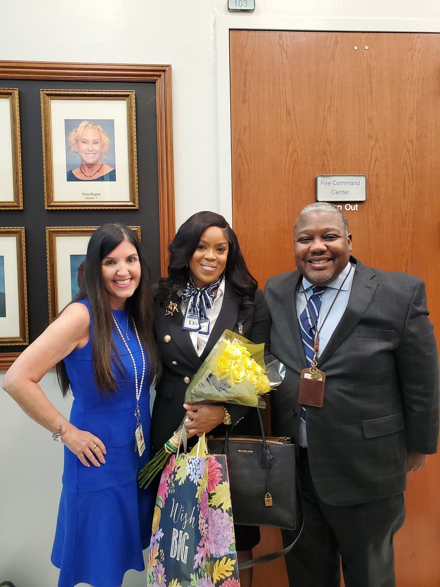 Sandra Shipman tweet media