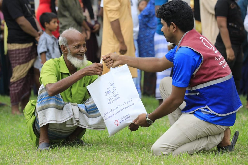 qcharity's tweet photo. جانب من تنفيذ مشروع الأضاحي في #بنغلاديش 🇧🇩
كتب الله أجر كل من ساهم 

#أضحيتك_إطعام_لكل_محتاج | #قطر_الخيرية https://t.co/sMpk4iO3h4