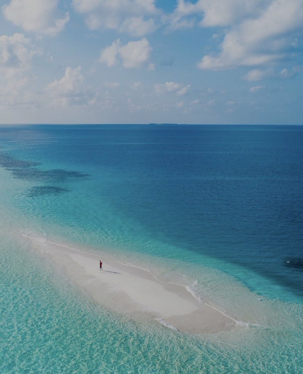 viewsoff_'s tweet image. Mentally I’m here.