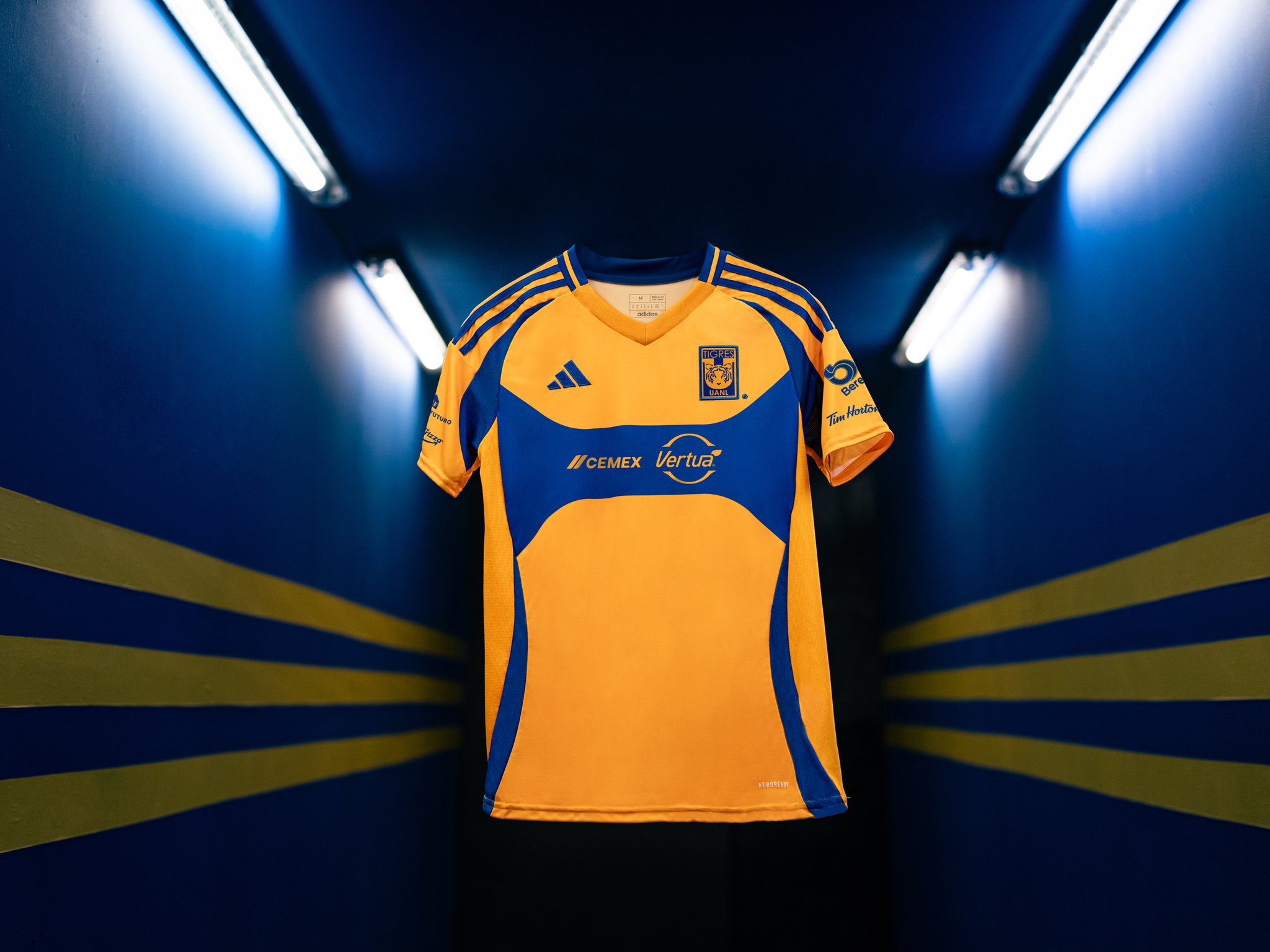Club Tigres on X Los aficionados inspiran nosotros creamos. Presentamos nuestro nuevo jersey de local para la Temporada 24 25. Ya disponible. https t vBUyvn67wA X