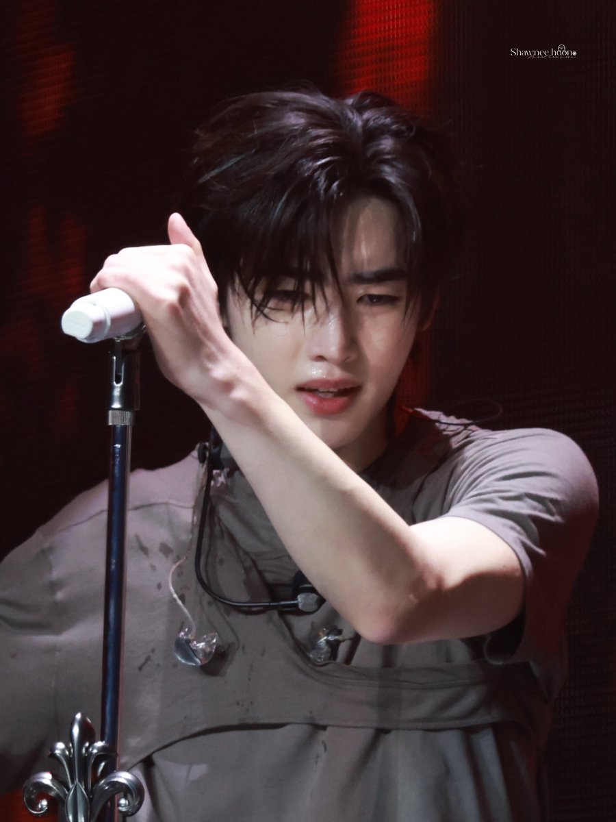 SHawnee_hoon's tweet image. ❄️20240616 WVSCON 

🥺🐩

#엔하이픈 #ENHYPEN
  #성훈 #SUNGHOON 
#ソンフン #朴成训