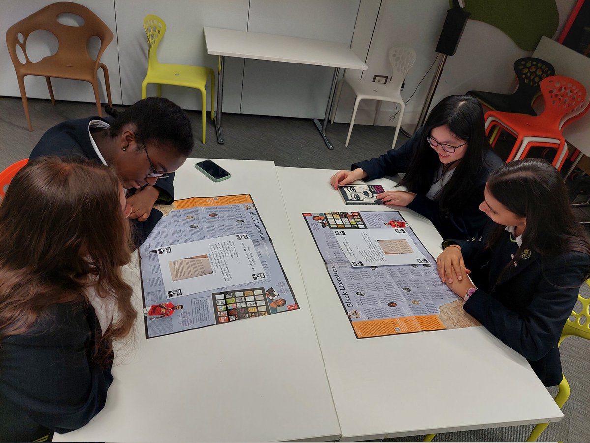 What a lovely day in Kings Cross with some of our fab Yr 10s exploring black literature at the British Library &amp; assessing how the area meets the needs of those with visible &amp; invisible disabilities #Nationalfestivaloffieldwork #artsweek <a href="/CroydonHigh/">Croydon High School</a> <a href="/The_GA/">Geographical Association</a>