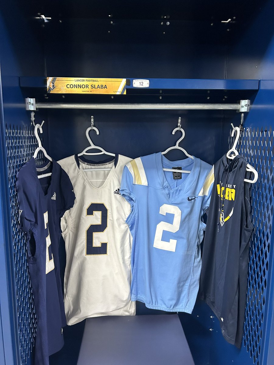 ConnorSlaba's tweet photo. Thank you for the visit! @DHeckCoach https://t.co/FMnXPDx6CU