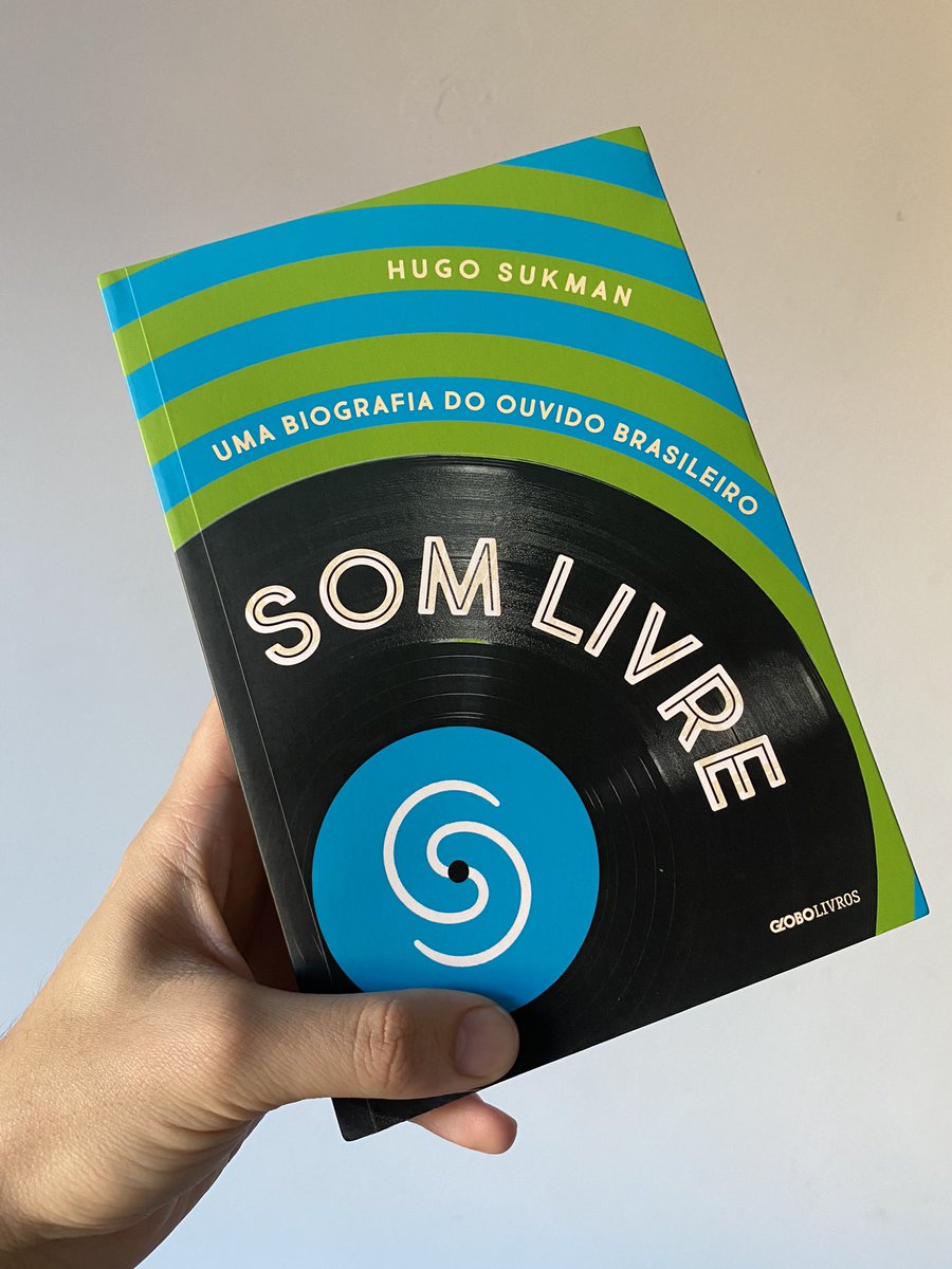 Recebido da <a href="/GloboLivros/">Globo Livros</a>

Ainda nas primeiras páginas, já estou encantado com a escrita do Hugo Sukman, que começa o livro com um paralelo entre a trilha de Irmãos Coragem, nos anos 1970, e o fenômeno Marília Mendonça, quase 50 anos depois. Recomendadíssimo!

#somlivre <a href="/somlivre/">Som Livre</a>