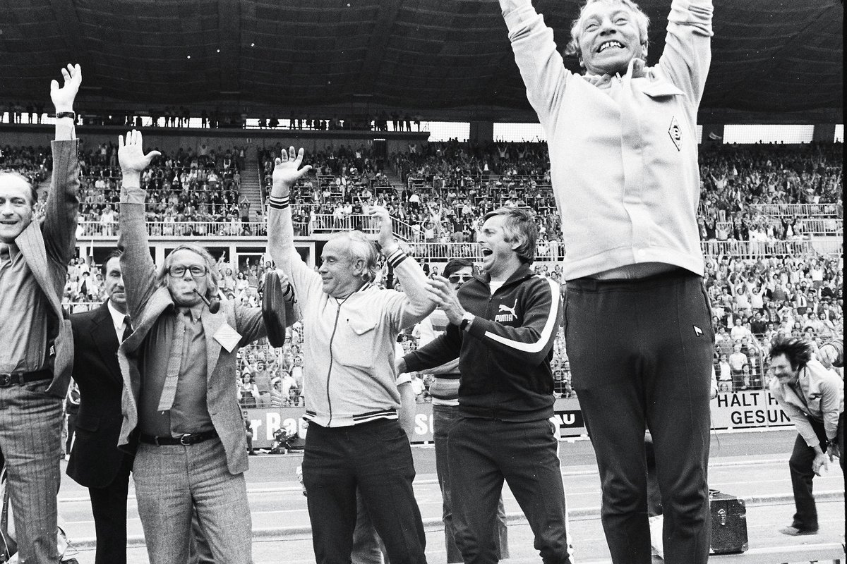 Wir schauen zurück 🔙 Heute vor 51 Jahren gewann Borussia das Rückspiel im DFB-Pokal-Finale gegen Köln  🏆

#dieFohlen