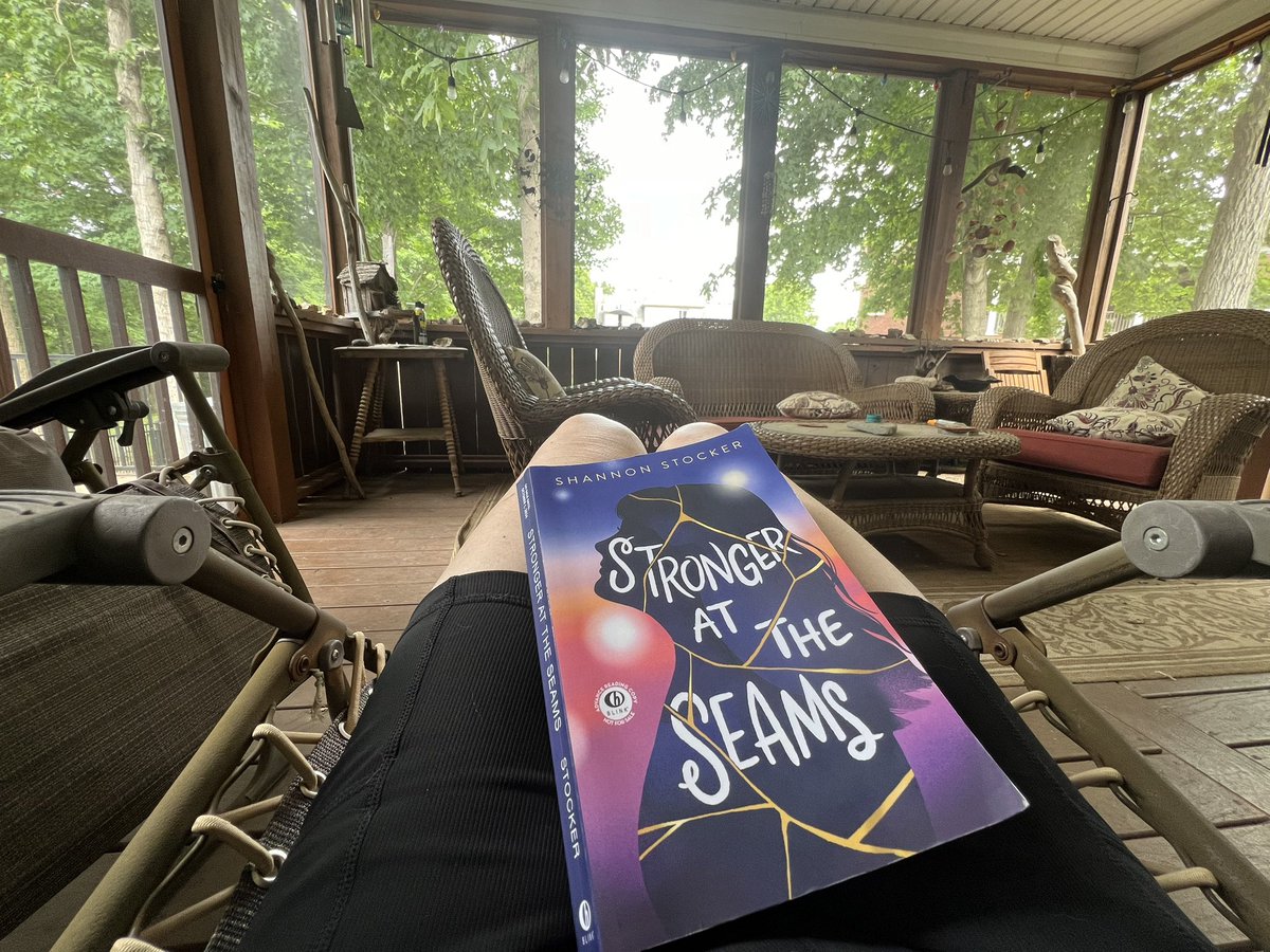 DocStockRocks's tweet image. This morning I turned the last page of #StrongerAtTheSeams. Every page compelled me to read the next, to follow the journey of a teenage girl through self-awareness and self-advocacy. @ShannonStocker_  has given us a view into the emotional arc of chronic illness and hope.