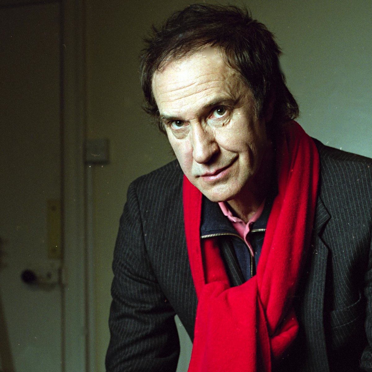 The Roddy Hart Show (@bbcroddyhart) on Twitter photo Tonight: #RecordOfNote Keep Me on Your Mindā/āSee You Free by <a href="/bonnylightband/">Bonny Light Horseman</a> + #UndercoverWriter Ray Davies... what's your favourite of his songs? 10pm to midnight <a href="/BBCRadioScot/">BBC Radio Scotland</a> Tonight: #RecordOfNote Keep Me on Your Mindā/āSee You Free by <a href="/bonnylightband/">Bonny Light Horseman</a> + #UndercoverWriter Ray Davies... what's your favourite of his songs? 10pm to midnight <a href="/BBCRadioScot/">BBC Radio Scotland</a>